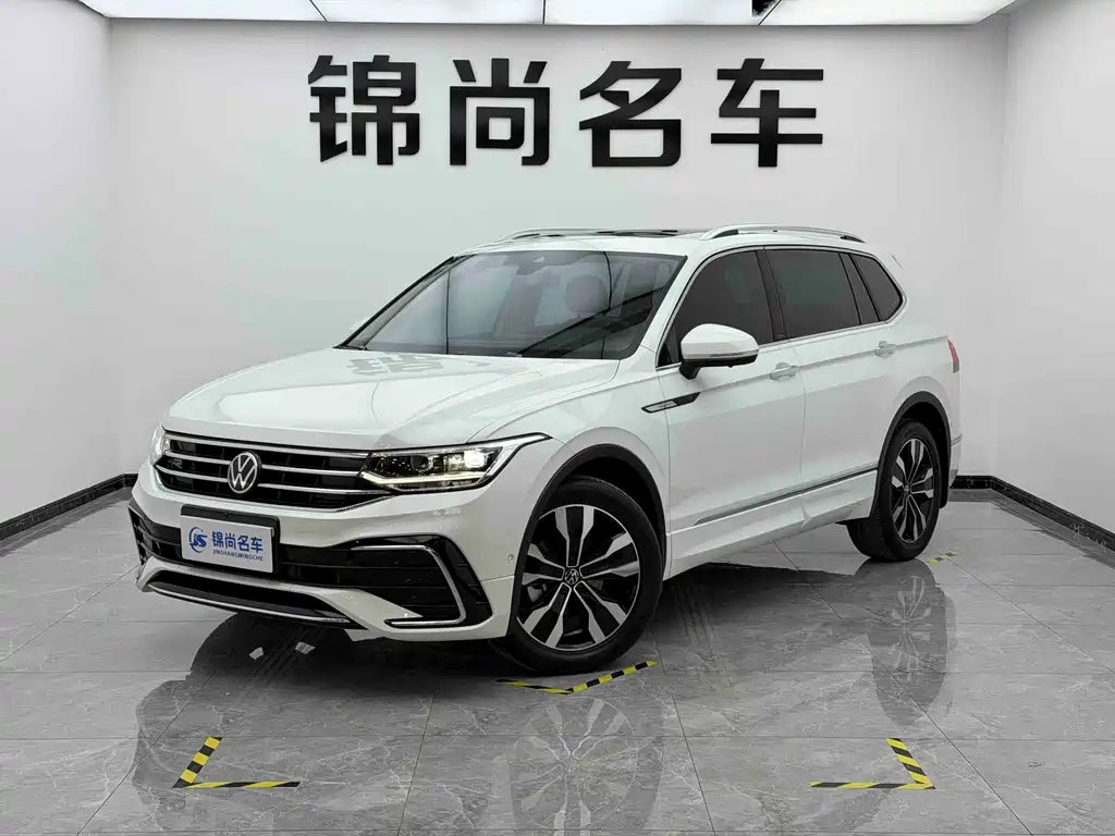 Volkswagen Tiguan L 2023