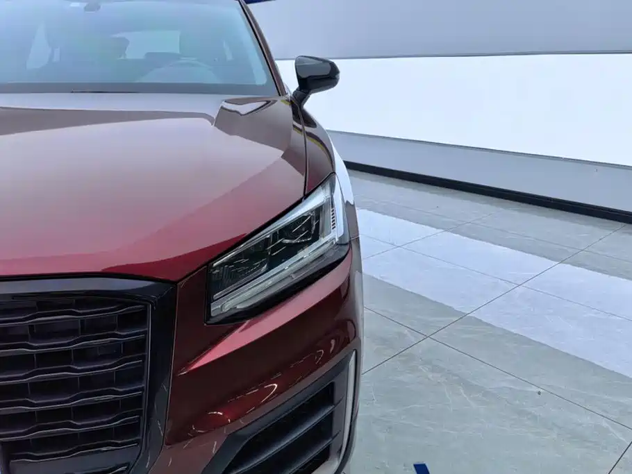 Audi Q2L — миниатюра 5