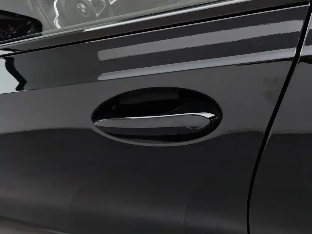 BMW 3 Series — миниатюра 18