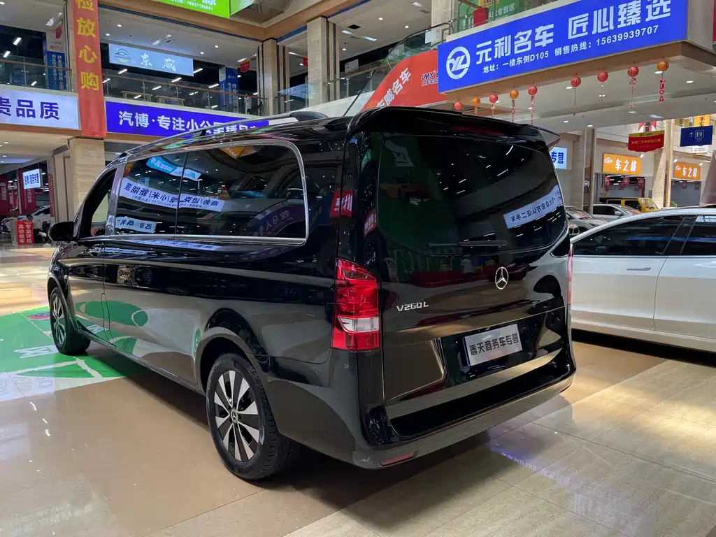 Mercedes-Benz Vito — миниатюра 6