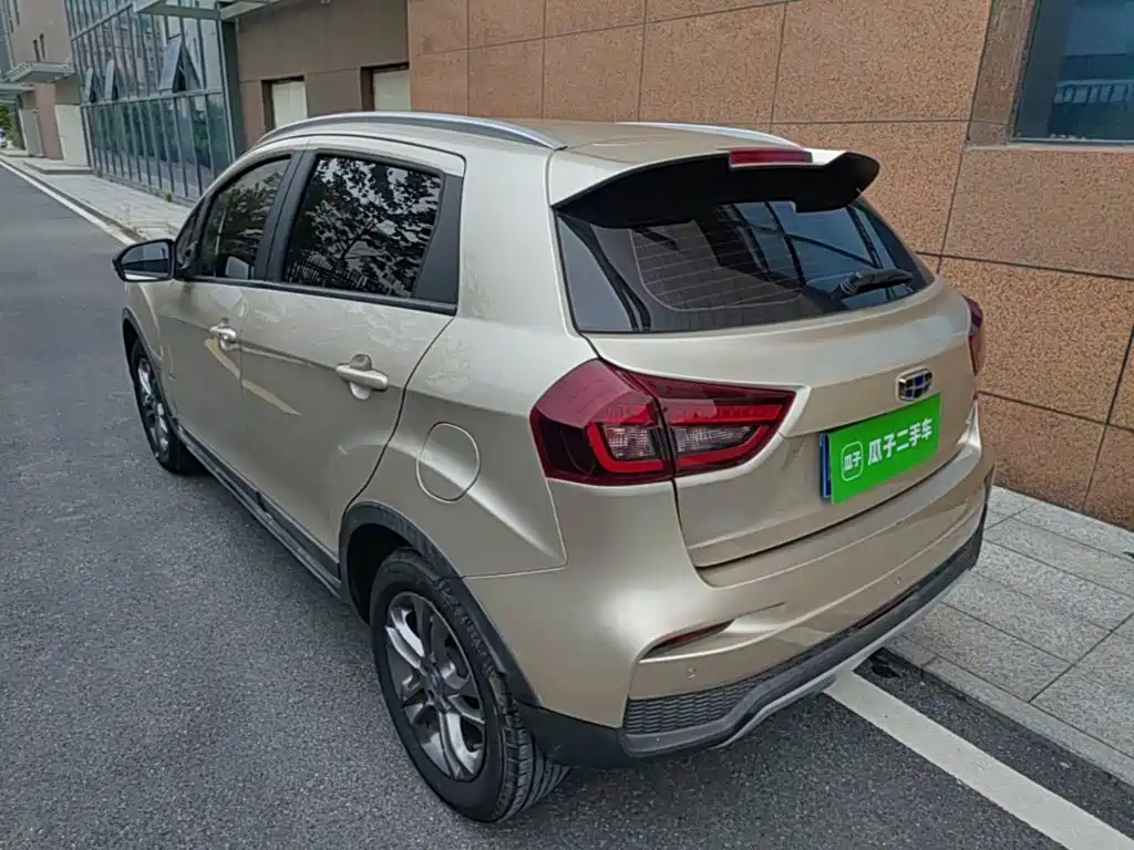 Geely Vision X3 — миниатюра 5