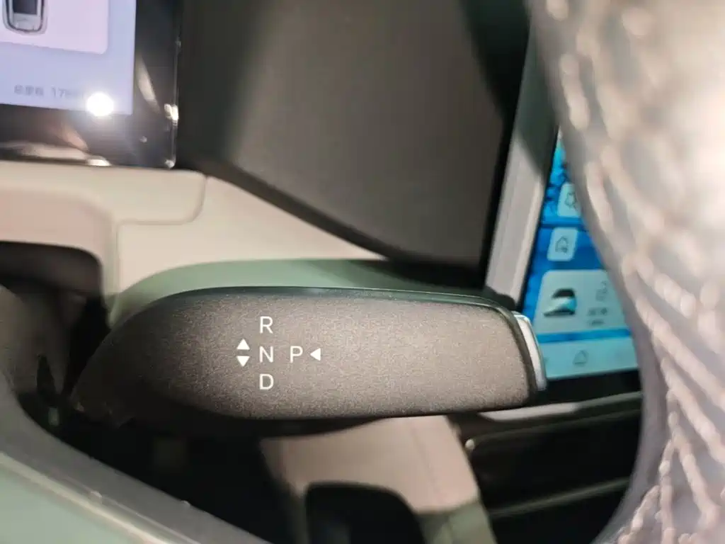 BYD Yuan UP — миниатюра 14