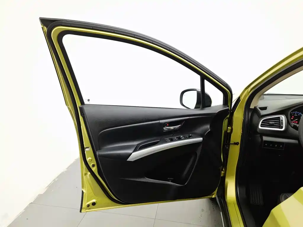 Suzuki S-Cross — миниатюра 8