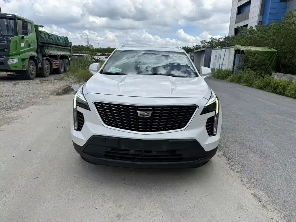 Cadillac XT4