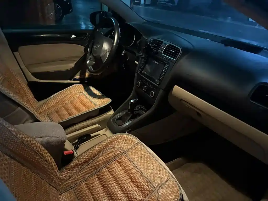 Volkswagen Golf — миниатюра 3