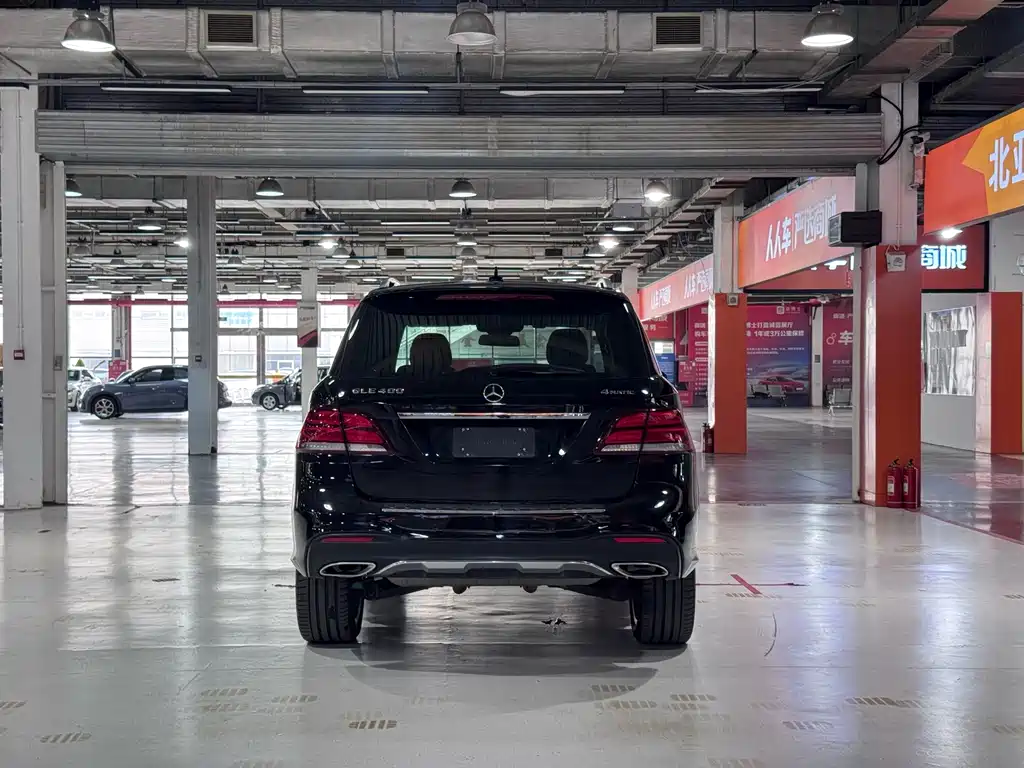 Mercedes-Benz GLE (Import) — миниатюра 5