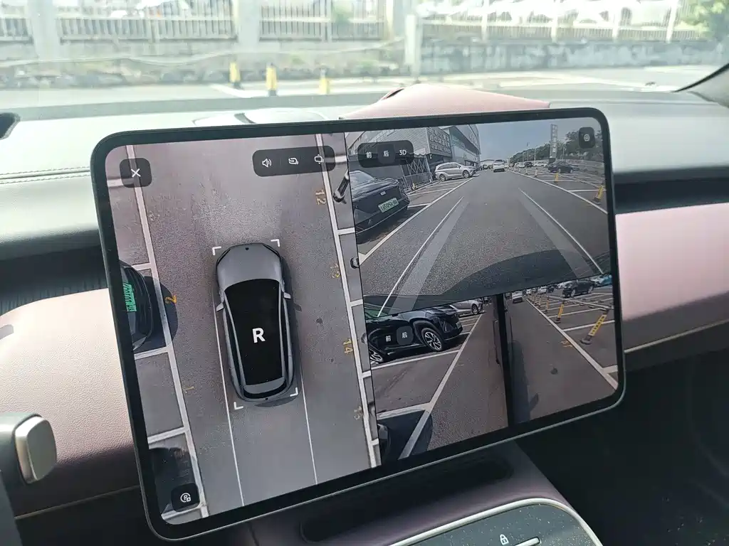 NIO ET5T — миниатюра 4