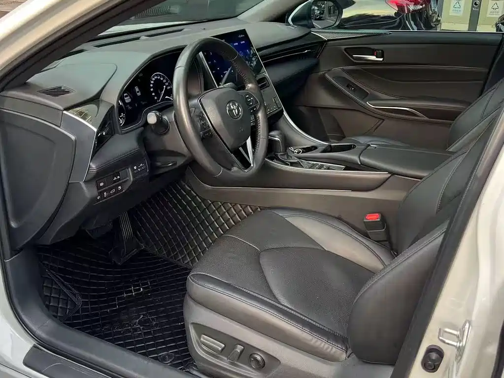 Toyota Avalon — миниатюра 7