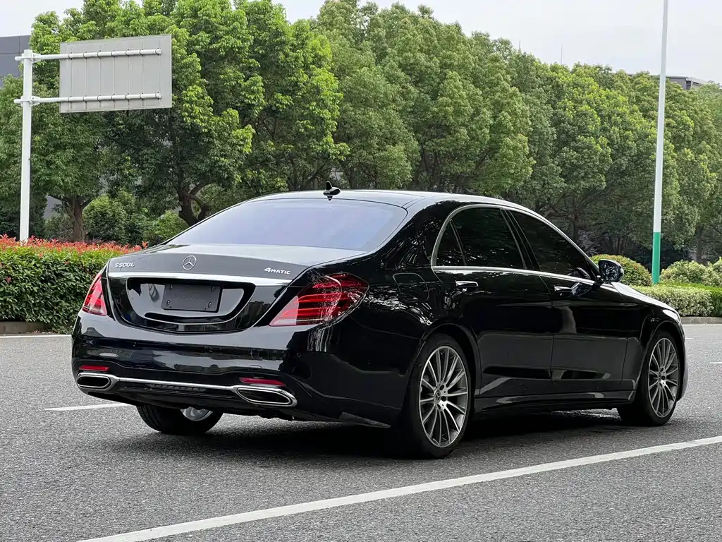 Mercedes-Benz S-Class — миниатюра 10