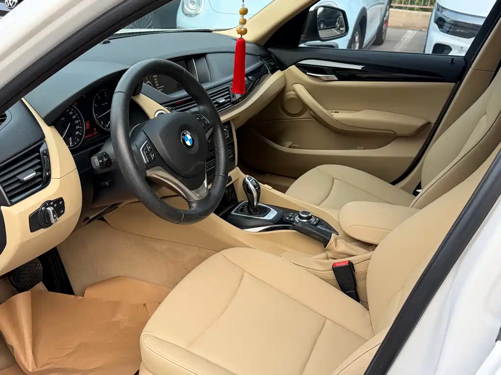 BMW X1 — миниатюра 5