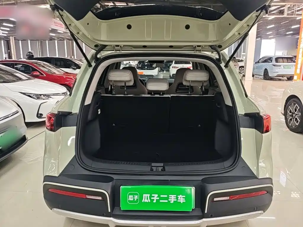 BYD Yuan UP — миниатюра 19
