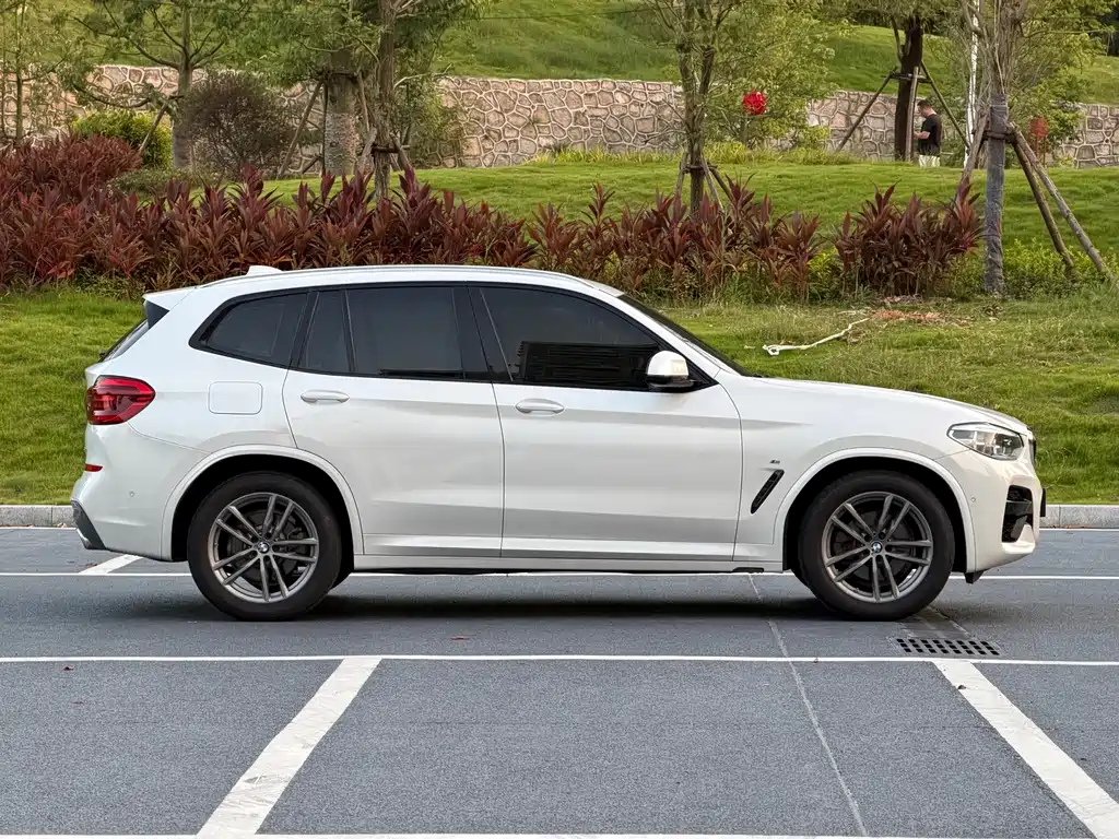 BMW X3 — миниатюра 6
