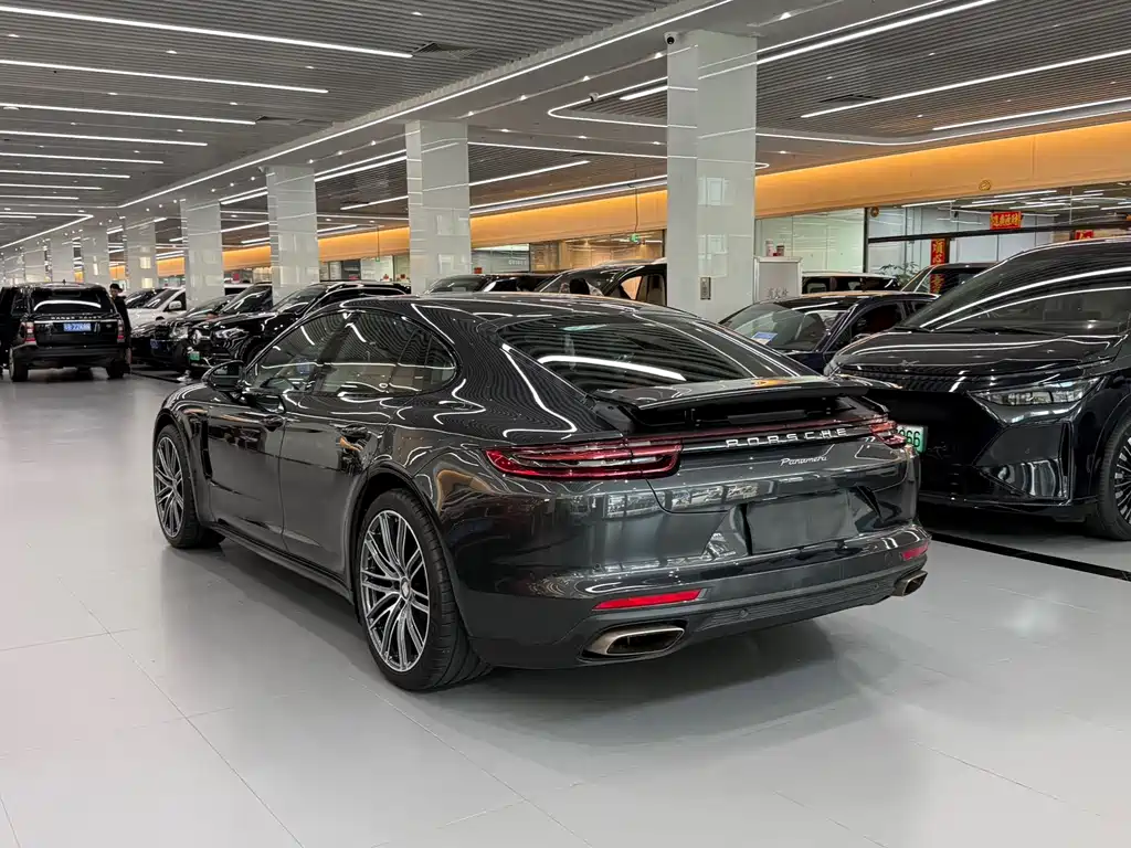 Porsche Panamera — миниатюра 10
