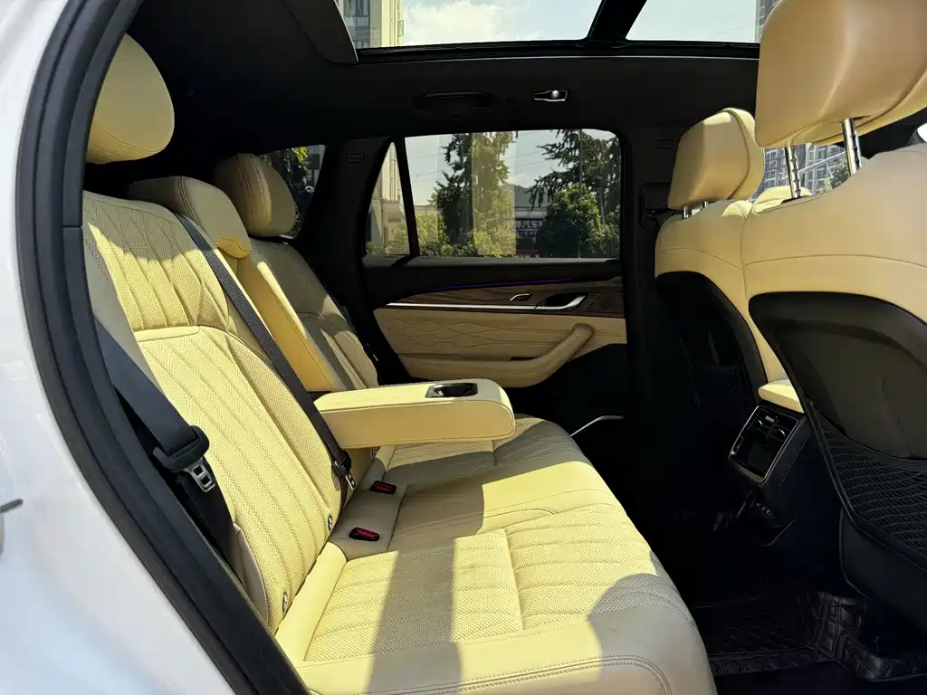 Geely Xingyue L — миниатюра 12