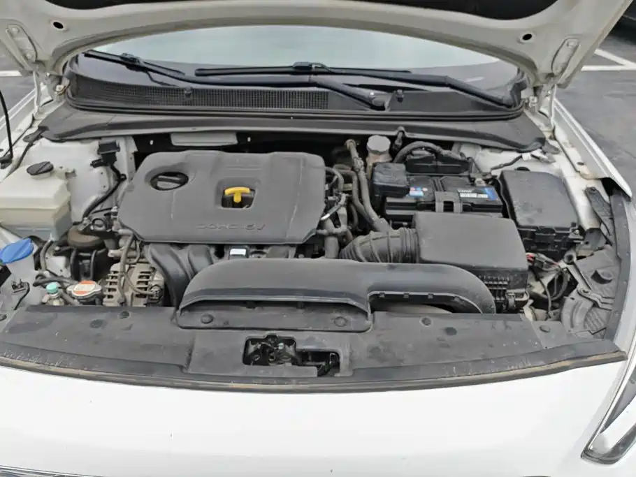 Hyundai Mistra — миниатюра 10