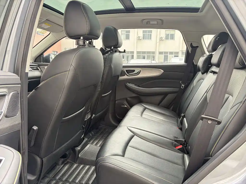 Roewe RX5 New Energy — миниатюра 5