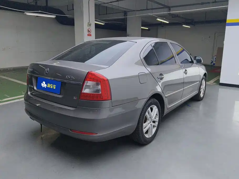 Skoda Octavia — миниатюра 3