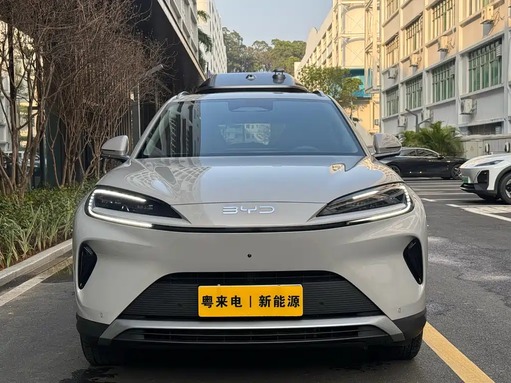 BYD SEA LION 07 DM I