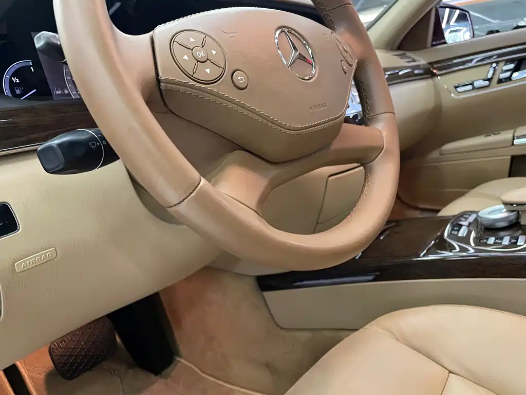 Mercedes-Benz S-Class — миниатюра 16