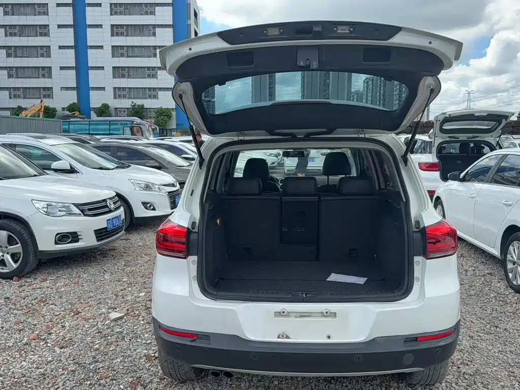 Volkswagen Tiguan — миниатюра 7
