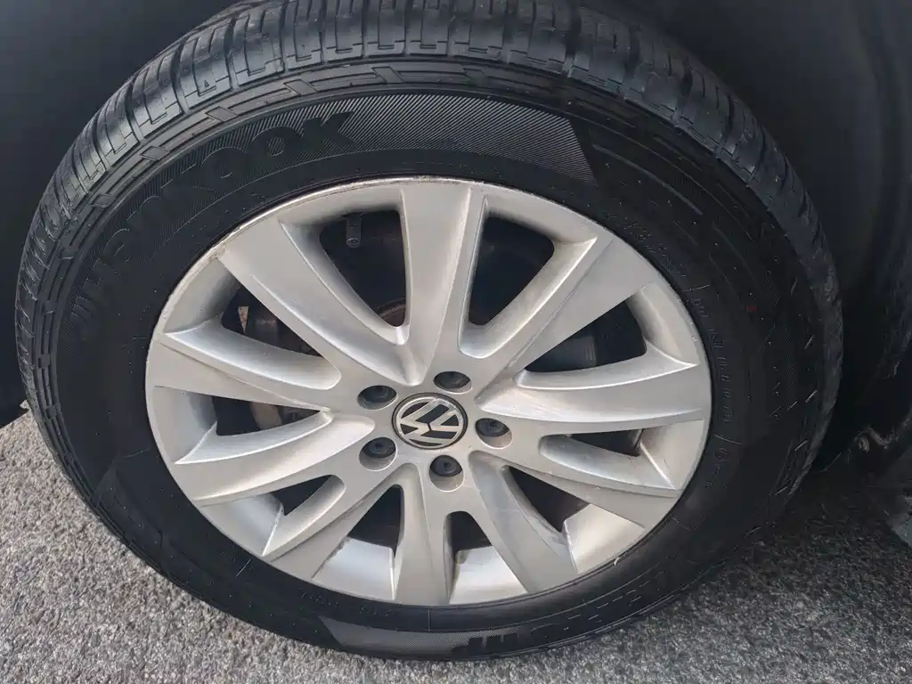 Volkswagen Tiguan — миниатюра 15