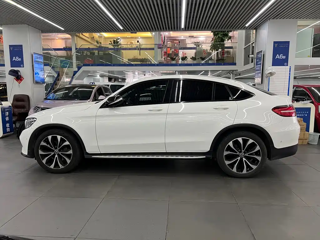 Mercedes-Benz GLC Coupe — миниатюра 13
