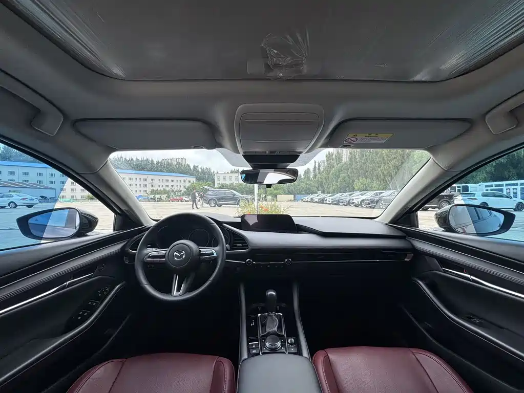 Mazda 3 Axela — миниатюра 16