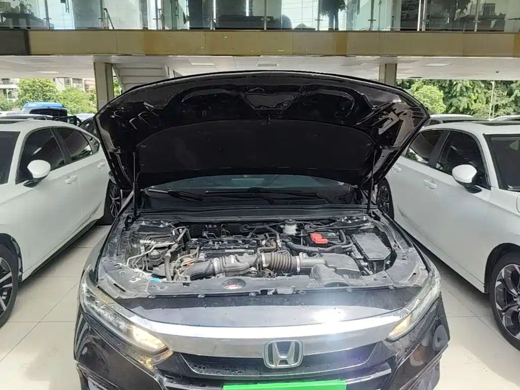 Honda Accord — миниатюра 20