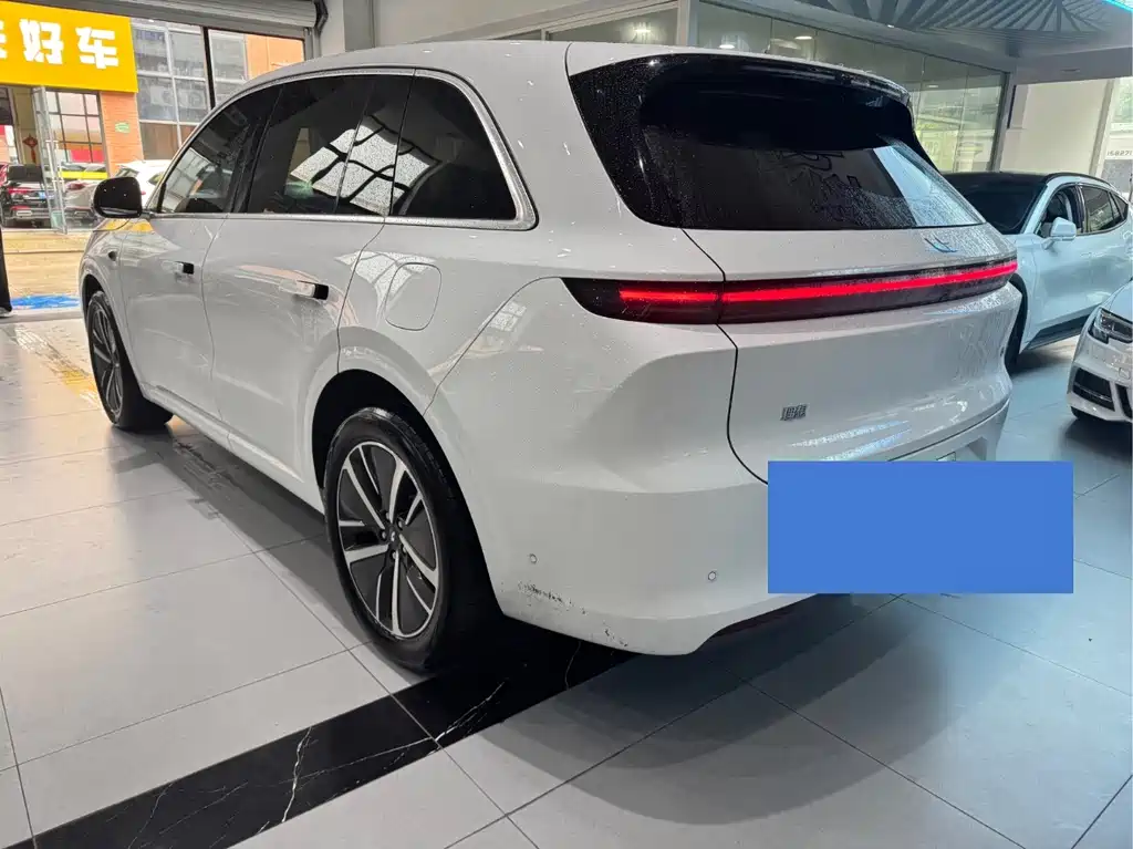 Li Auto L6 2024 Pro