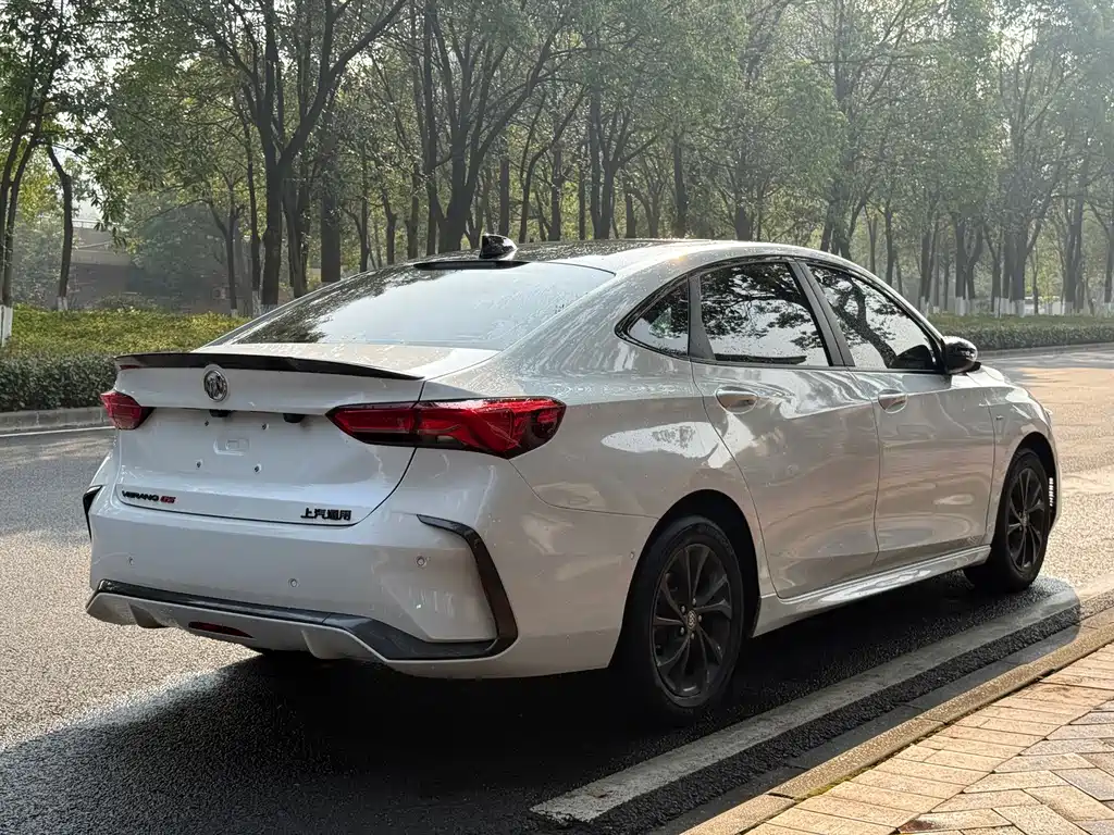 Buick Verano — миниатюра 7