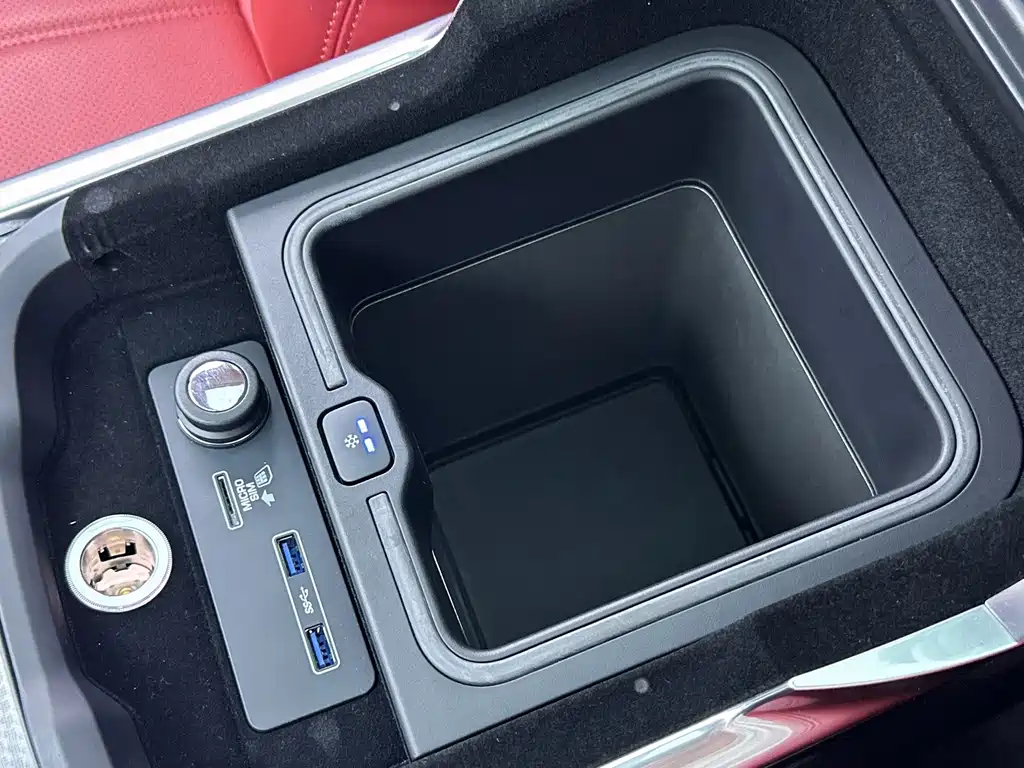 Land Rover Sport — миниатюра 16
