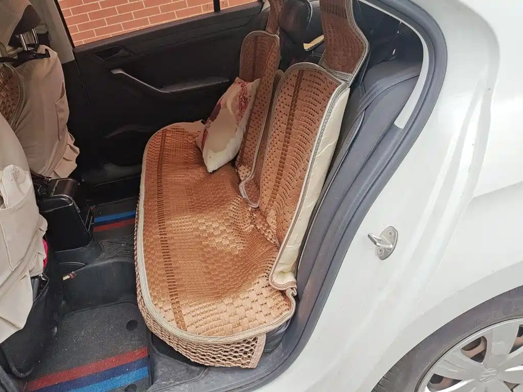 Volkswagen Jetta — миниатюра 18
