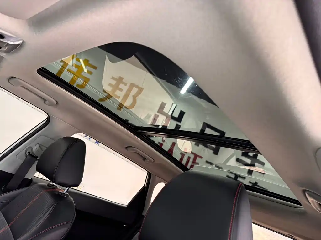 Kia KX3 — миниатюра 13