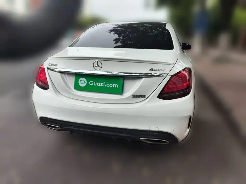 Mercedes-Benz C-Class — миниатюра 3