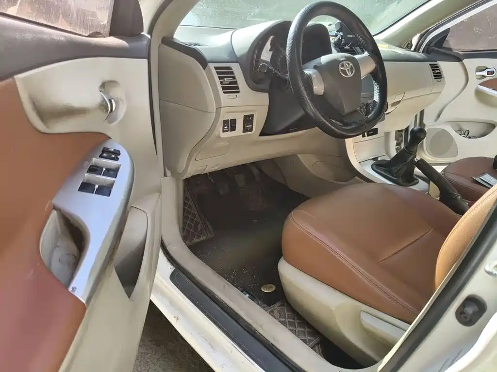 Toyota Corolla — миниатюра 17
