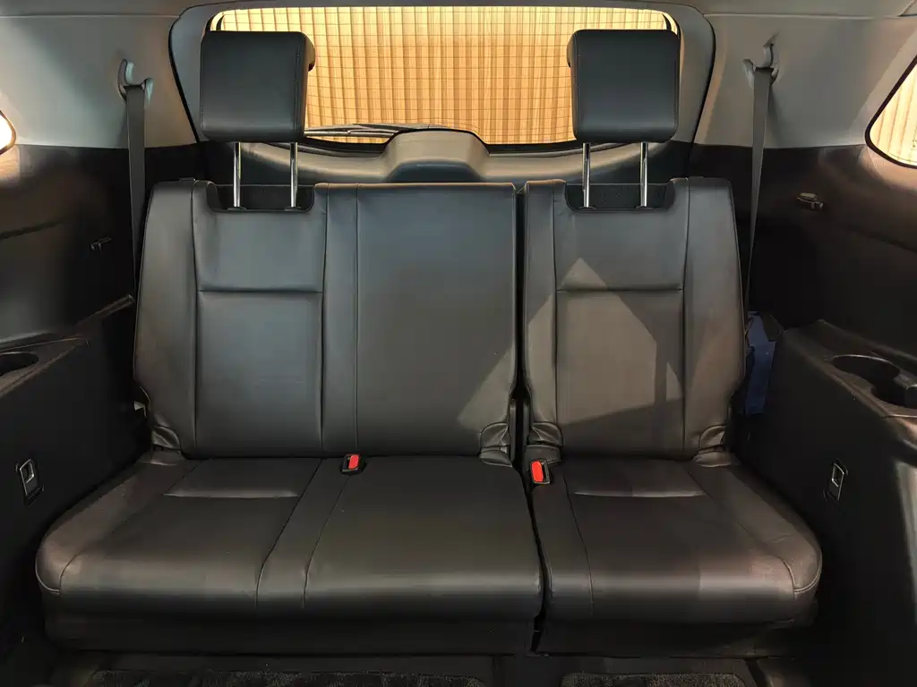 Toyota Highlander — миниатюра 8