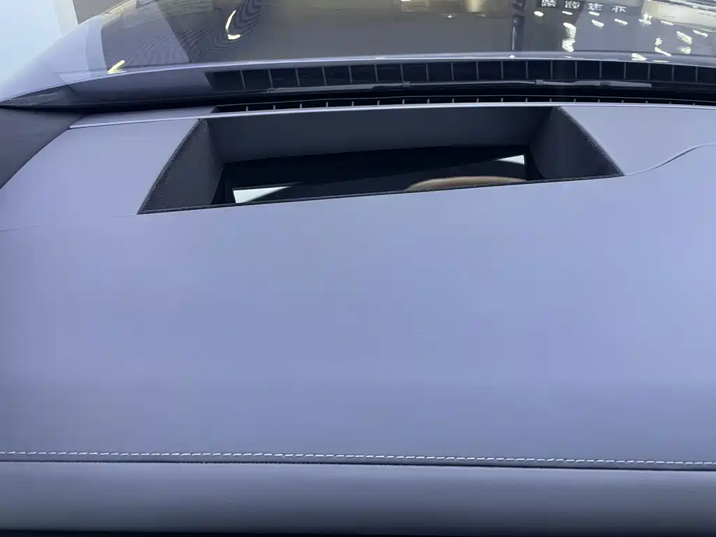 NIO ES8 — миниатюра 5