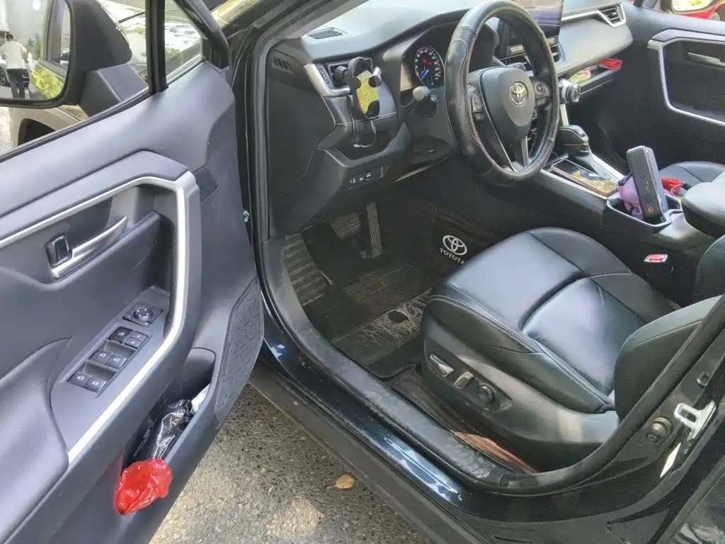 Toyota Wildlander — миниатюра 14