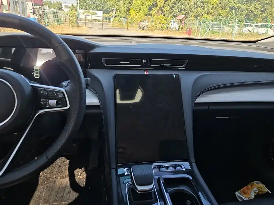 Hongqi Hongqi H5 PHEV — миниатюра 12