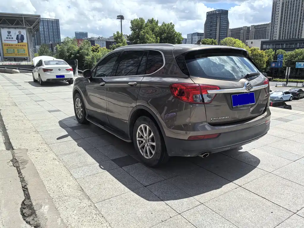 Buick Envision Plus — миниатюра 4