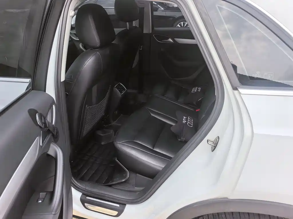 Audi Q3 2016 30 TFSI