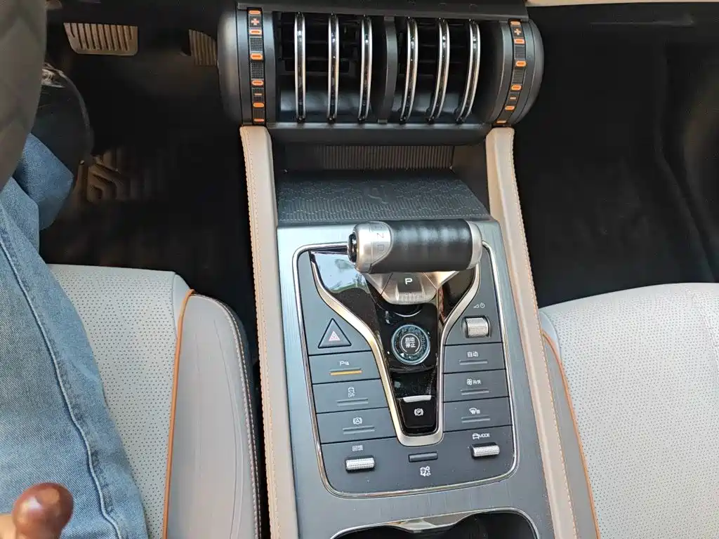 BYD Yuan Plus — миниатюра 10