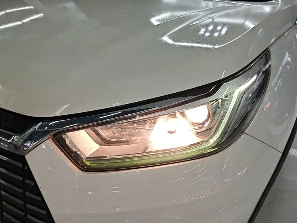 BYD Yuan EV — миниатюра 24