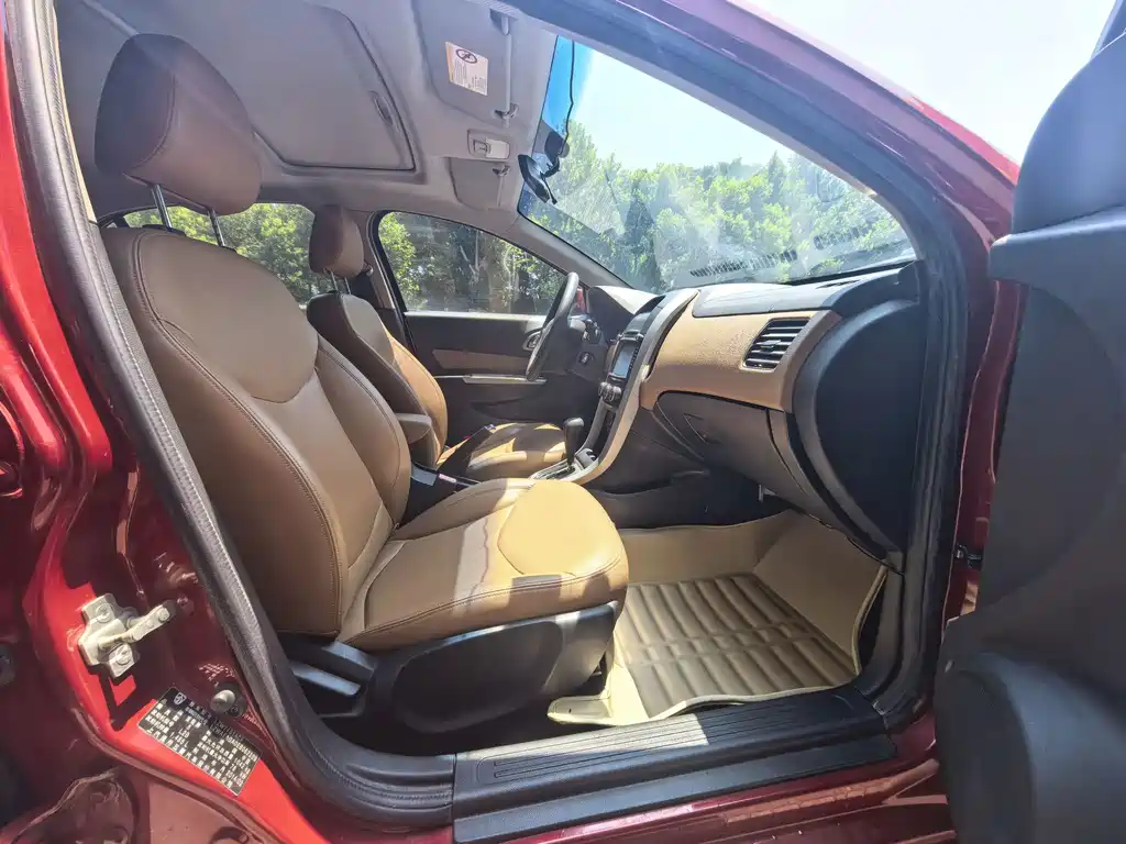 Baojun 630 — миниатюра 8