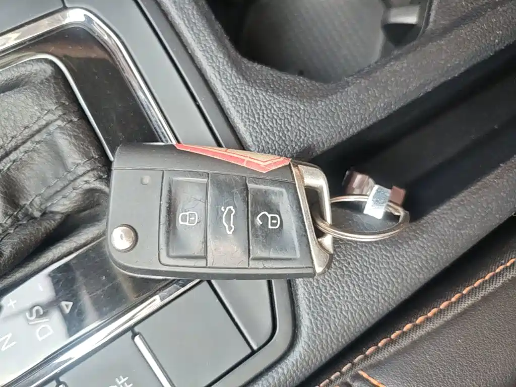 Volkswagen Bora 2023 200TSI DSG