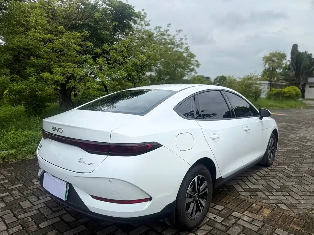 BYD Qin PLUS — миниатюра 8