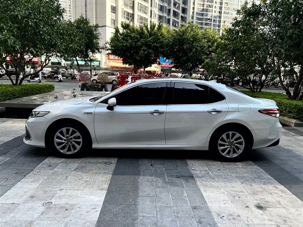 Toyota Camry 2021 2.5HGVP Lead