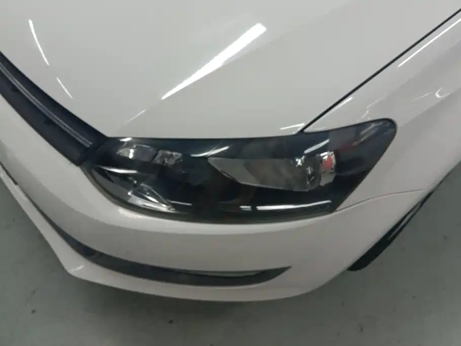 Volkswagen Polo — миниатюра 5