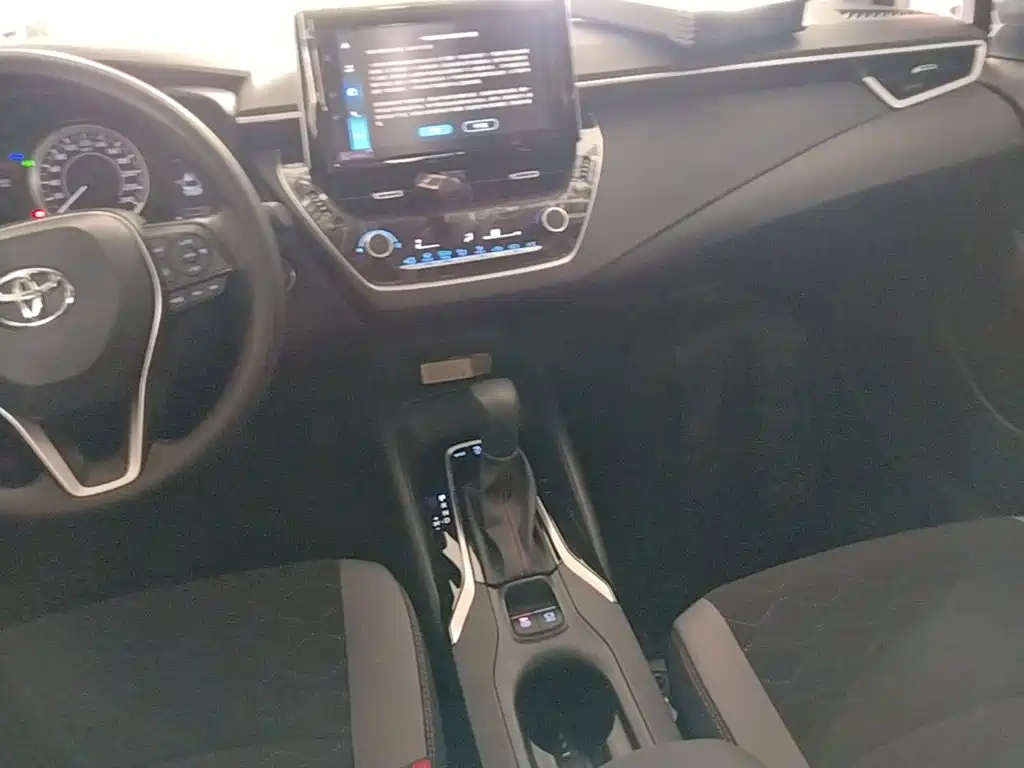 Toyota Corolla — миниатюра 13
