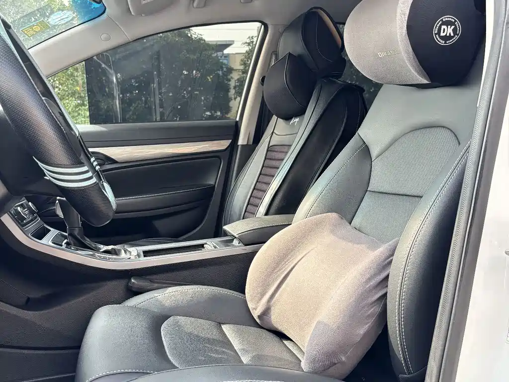 Geely Emgrand — миниатюра 8